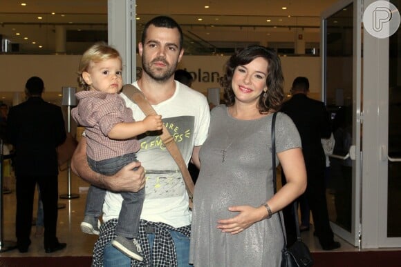 Regiane Alves e o marido, João Gomez, já são pais de João Gabriel, de 1 ano e 4 meses