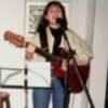 Paula Fernandes cantou em lugares pequenos como barzinhos no início da carreira