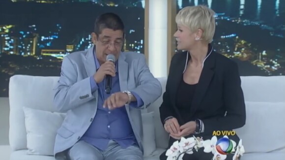 Zeca Pagodinho reclama de horário do programa da Xuxa: 'Doido para ir embora'