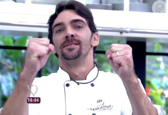 Giba desbancou Miá Mello e se tornou o terceiro finalista do 'Super Chef Celebridades', competição do 'Mais Você'