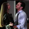 Angel (Camila Queiroz) e Alex (Rodrigo Lombardi) se tornaram amantes mesmo após o casamento do empresário com a mãe dela, na novela 'Verdades Secretas'