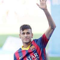 Neymar deve comprar terreno para construir mansão de nove quartos, na Espanha