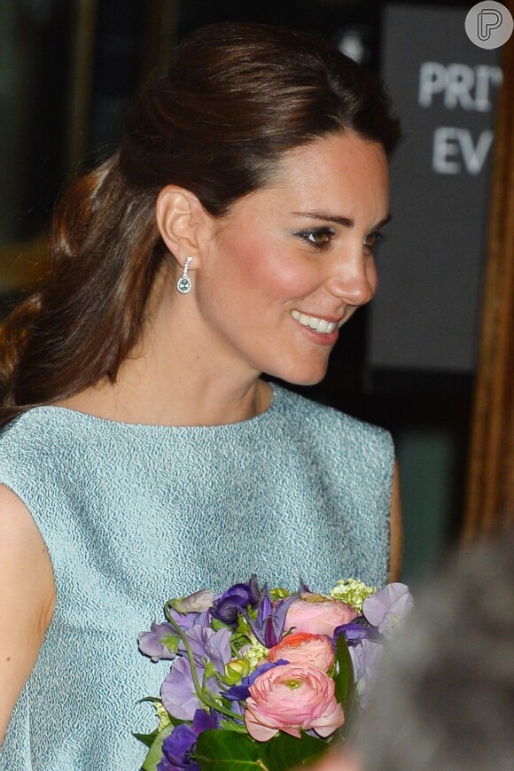 Kate Middleton deu à luz um menino, às 4:24 pm no horário de Londres, na Inglaterra