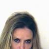 Brooke Mueller, a ex-mulher viciada de Charlie Sheen, em foto de quando foi presa