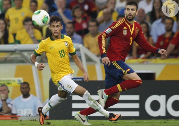 Neymar também defende a Seleção Brasileira de Futebol