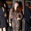 Thaila Ayala usa look estiloso em evento do restaurante Paris 6, no Rio
