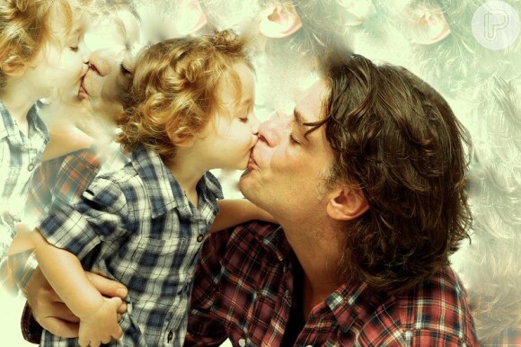 Fábio Assunção adora compartilhar fotos em momentos de carinho com seus filhos