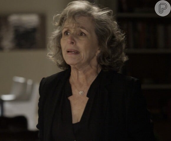 Vitória acredita que sua filha morreu aos 7 anos, sem nem imaginar que sua herdeira é Emília