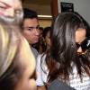 Anitta evitou falar com a imprensa na saída do forum