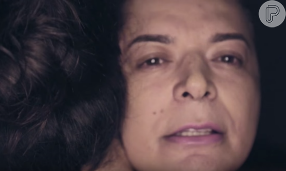 David Brazil grava paródia do clipe 'Amei te ver', de Tiago Iorc, ocupando o papel de musa, originalmente de Bruna Marquezine