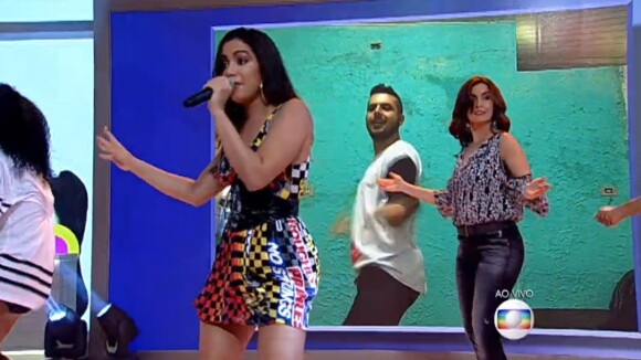 Fátima Bernardes brinca ao dançar 'Bang' com Anitta na TV: 'Vou colar tudo dela'