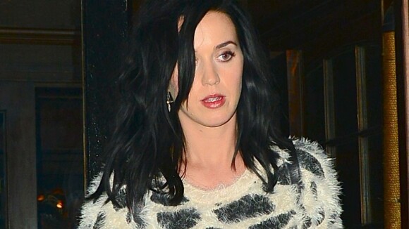 Katy Perry, acusada de plágio por 'Roar', desconversa: 'Vejo vocês no VMA'