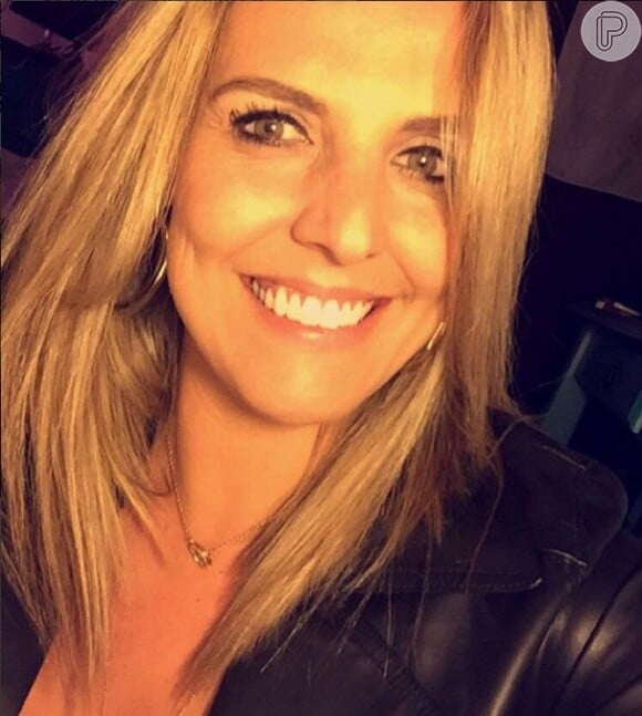 A sogra de Camila Queiroz adora postar fotos e vídeos ao lado do filho e da nora famosa