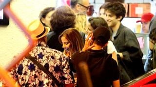 Viviane Araújo e elenco de 'Império' comemoram Emmy Internacional em bar no Rio