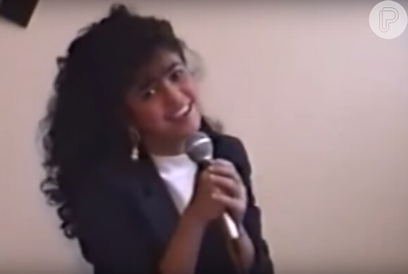 Shakira já mostrava talento em vídeos caseiros (1990)