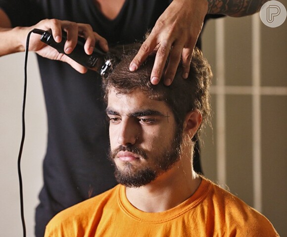 Caio se despediu de seu cabelo de reta final de 'I Love Paraisópolis'