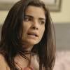 Tóia (Vanessa Giácomo) também questiona Romero (Alexandre Nero) sobre sua relação com Atena (Giovanna Antonelli), na novela 'A Regra do Jogo'