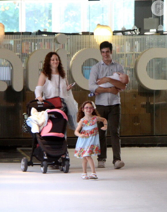 Mateus Solano e Paula Braun aumentaram a família com o nascimento de Benjamin, em 1º de maio de 2015