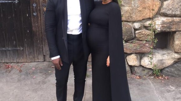 Kim Kardashian dá à luz seu segundo filho com Kanye West antes do previsto