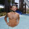 Na última sexta-feira, 4 de dezembro de 2015, o ator desfilou sua boa forma em um parque aquático em Fortaleza, no Ceará