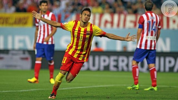 Neymar marcou seu primeiro gol em uma partida oficial pelo Barcelona nesta quarta-feira, 20 de agosto de 2013
