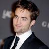Pattinson está investindo na carreira musical. 'É apenas uma questão de tempo até que ele tenha um hit em suas mãos, pois ele é talentoso e apaixonado pode fazer isso acontecer', afirmou uma fonte do 'HollywoodLife'