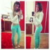 Bruna Santana tira foto no espelho e publica no Instagram