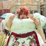 'Saramandaia': Dona Redonda vai sofrer bullying antes de explodir