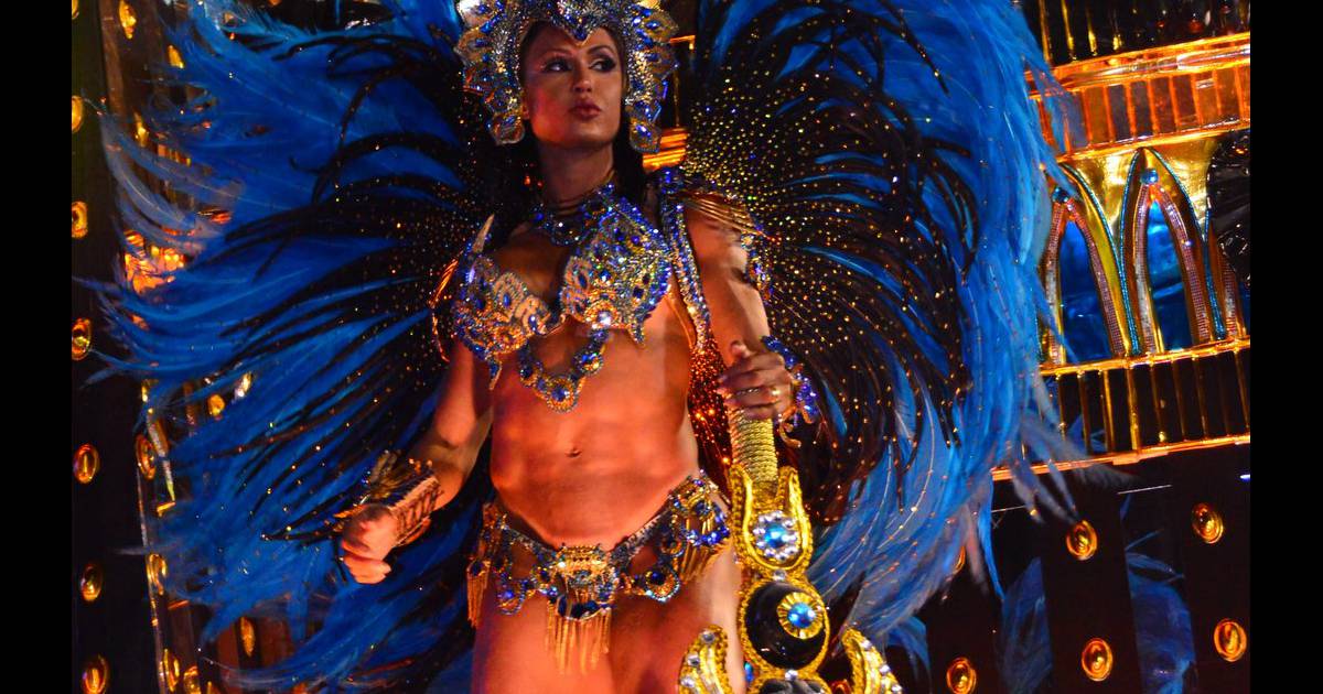 Gracyanne Barbosa Faz Sua Estreia No Carnaval Da Portela E Desfila Em gracyanne-barbosa-faz-sua-estreia-no-carnaval-da-portela-e-desfila-em