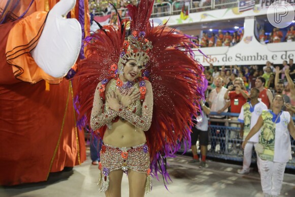 'Sou uma grande foliona, adoro Carnaval', declara Agatha Moreira dao Purepeople