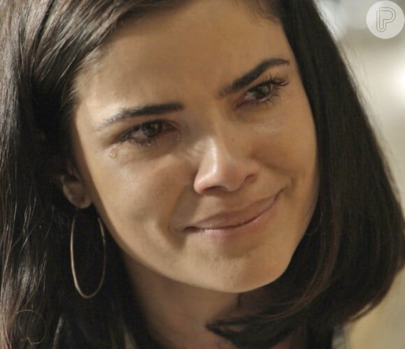 Tóia (Vanessa Giácomo) confessa para Juliano (Cauã Reymond) que matou Romero (Alexandre Nero), na novela 'A Regra do Jogo'