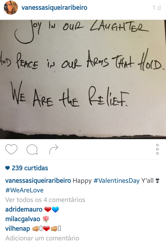 Paulo Vilhena comenta com corações em foto postada por Vanessa no Instagram