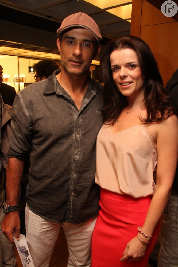 Marcos Pasquim e Lucienne Moraes estão morando juntos, segundo coluna carioca, em 18 de setembro de 2013