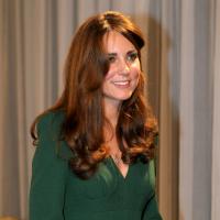 Kate Middleton chega para almoço de Natal em Buckingham separada de William