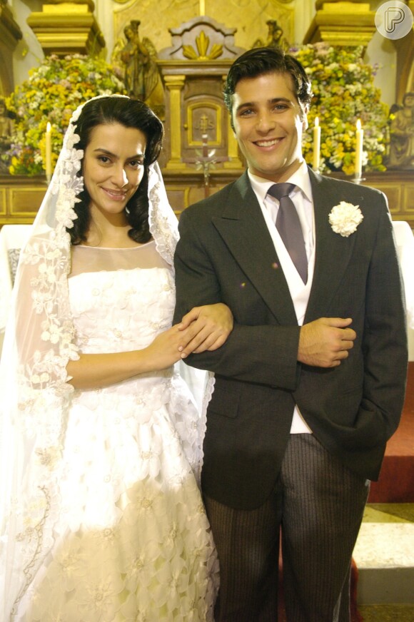 Em 2008, Cleo Pires coprotagonizou o remake de 'Ciranda de Pedra', em que viveu o papel da jovem professora Margarida e fez par romântico com Bruno Gagliasso