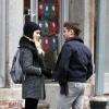Zac Efron e Imogen Poots foram flagrados enquanto filmavam 'Are We Officially Dating?'