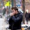 Zac Efron enfrentou o frio enquanto filmava em Nova York