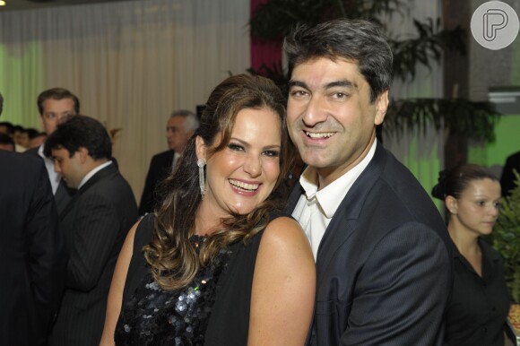 Zeca Camargo e Renata Ceribelli se despediram do 'Fantástico' na noite deste domingo, 29 de setembro 2013