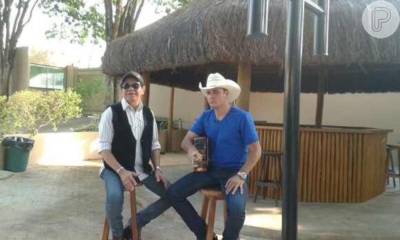 Mattão, da dupla sertaneja com Matheus, morre de câncer aos 65 anos, nesta quarta-feira, 6 de abril de 2016