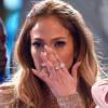 Jennifer Lopez chora na final do último 'American Idol', nos Estados Unidos, nesta quinta-feira, 7 de abril de 2016