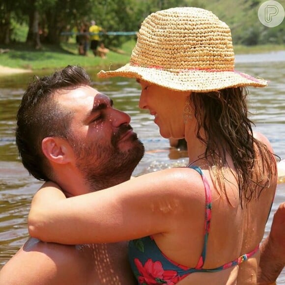 Thiago Lacerda e Vanessa Lóes são casados há nove anos