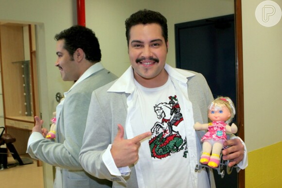Tiago Abravanel foi liberado para participar do 'Teleton', noticiou o jornal 'O Globo' desta terça-feira, 08 de outubro de 2013