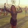 Thaila Ayala usou um vestido de quase R$ 6 mil para curtir o Festival Coachella, nos Estados Unidos, no final de semana