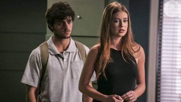 'Totalmente Demais': Jonatas (Felipe Simas) sofre ao ouvir Eliza (Marina Ruy Barbosa) falar do ex. 'Não sou eu que ela quer'