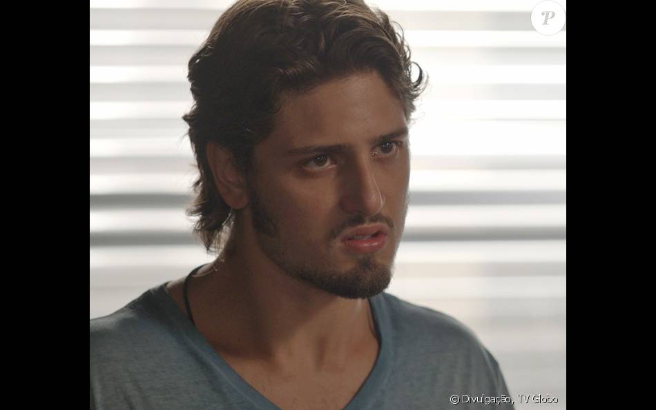 http://static1.purepeople.com.br/articles/1/11/11/81/@/1447641-rafael-daniel-rocha-impede-lili-vivia-950x0-2.jpg