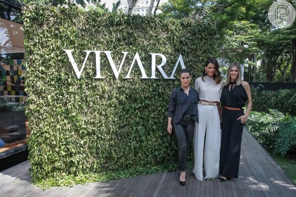 Cleo Pires, Fernanda Motta e Fernanda Lima posam juntas em evento de joias nesta terça-feira, 19 de abril de 2016