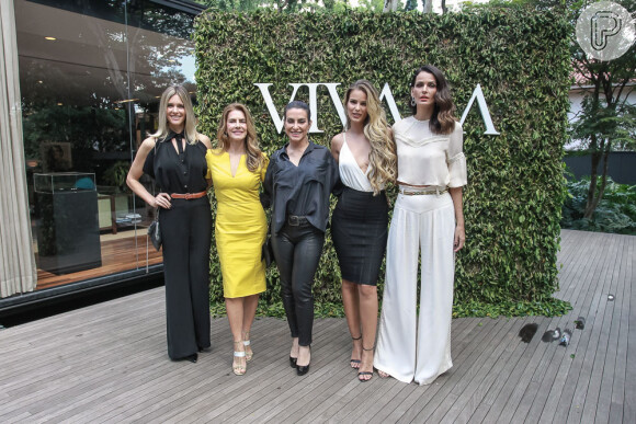 Evento de joalheria reuniu Fernanda Lima, Maitê Proênça, Cleo Pires, Yasmin Brunet e Fernanda Motta em São Paulo nesta terça-feira, 19 de abril de 2016