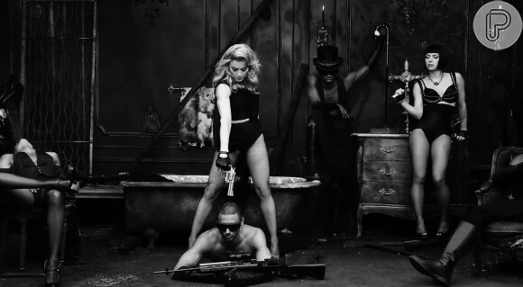 Madonna assassina diversas pessoas no 'Projeto Secreto Revolução'
