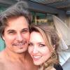 Edson Celulari posta foto em clima romântico com a namorada, a atriz brasiliense Karin Roepke, na tarde desta segunda-feira, 28 de outubro de 2013, nos Estados Unidos