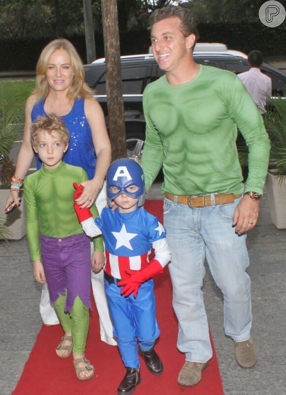 Benício Huck comemorou os 5 aninhos com uma festa com tema 'Super-heróis'